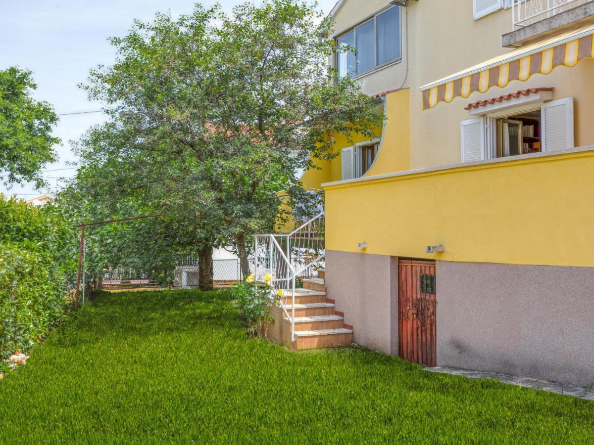 Apartment Daria-2 By Interhome Porec Exterior photo