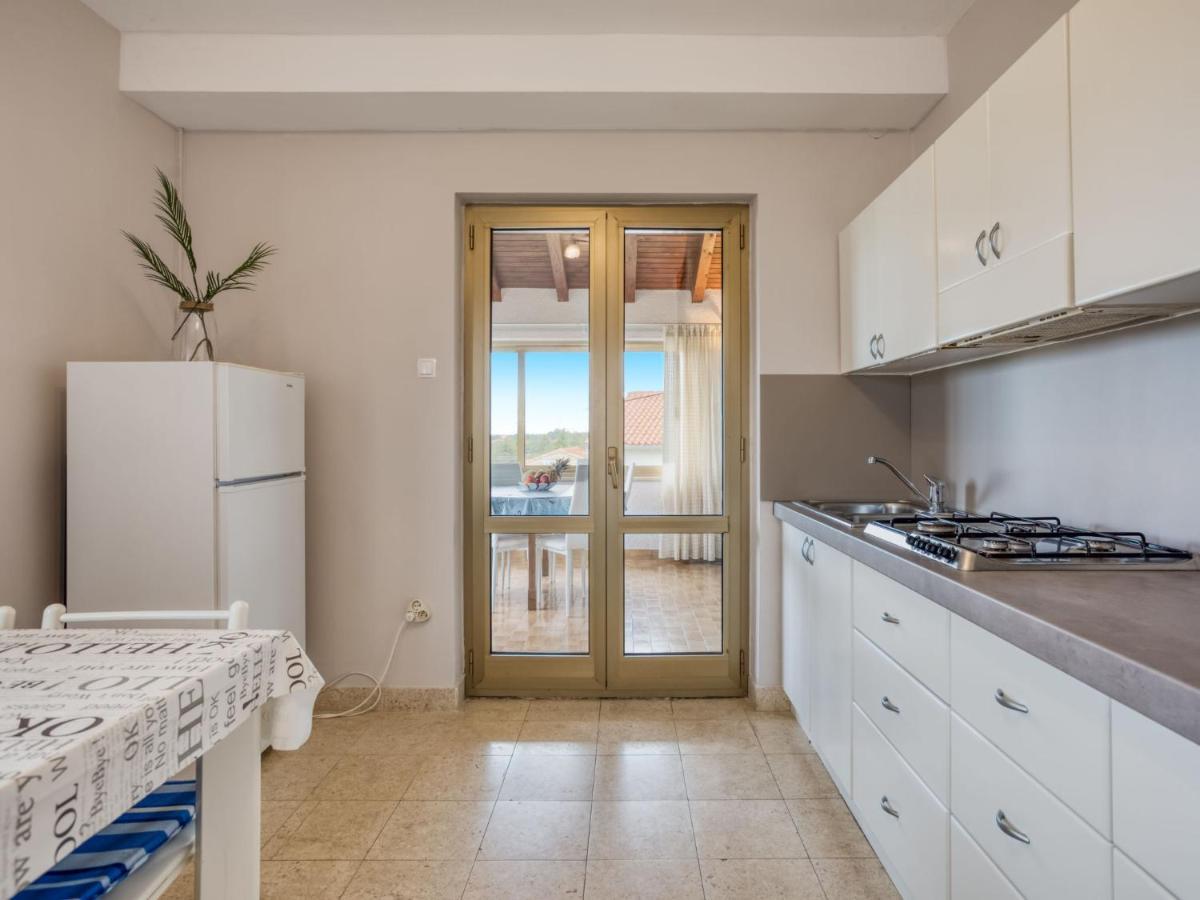 Apartment Daria-2 By Interhome Porec Exterior photo