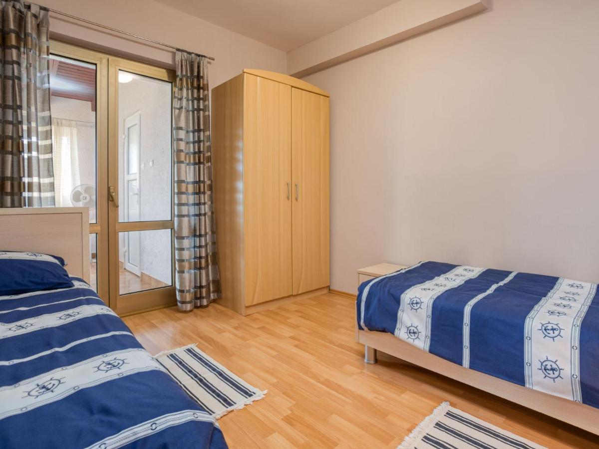 Apartment Daria-2 By Interhome Porec Exterior photo